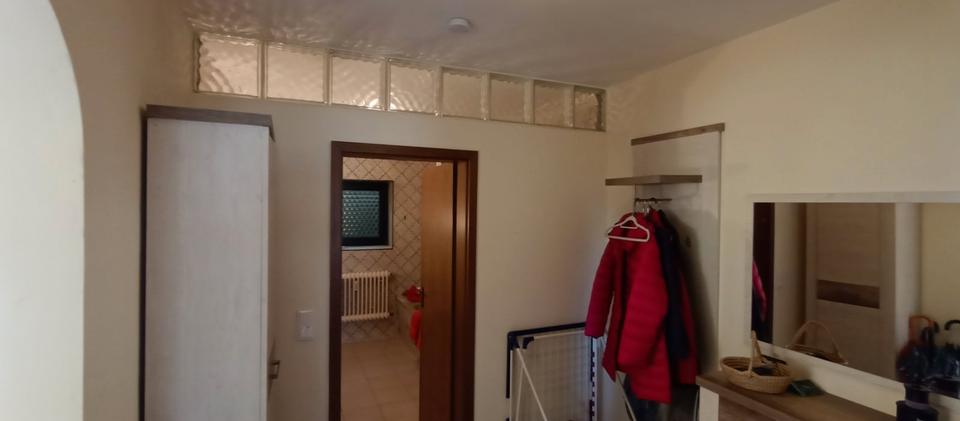 Erdgeschoßwohnung Donaustauf - 2 Zimmer, 75 m&sup2;, 550&euro; | Angebot:26702055