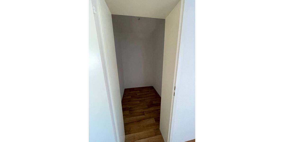 Zimmer Nürnberg Gibitzenhof - 2 Zimmer, 64 m&sup2;, 588&euro; | Angebot:26066622