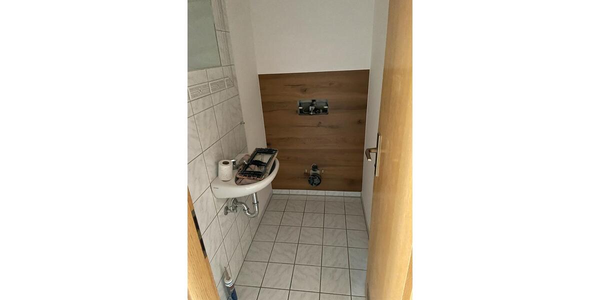 Etagenwohnung Oberstenfeld - 4.5 Zimmer, 91 m&sup2;, 1.150&euro; | Angebot:26286484