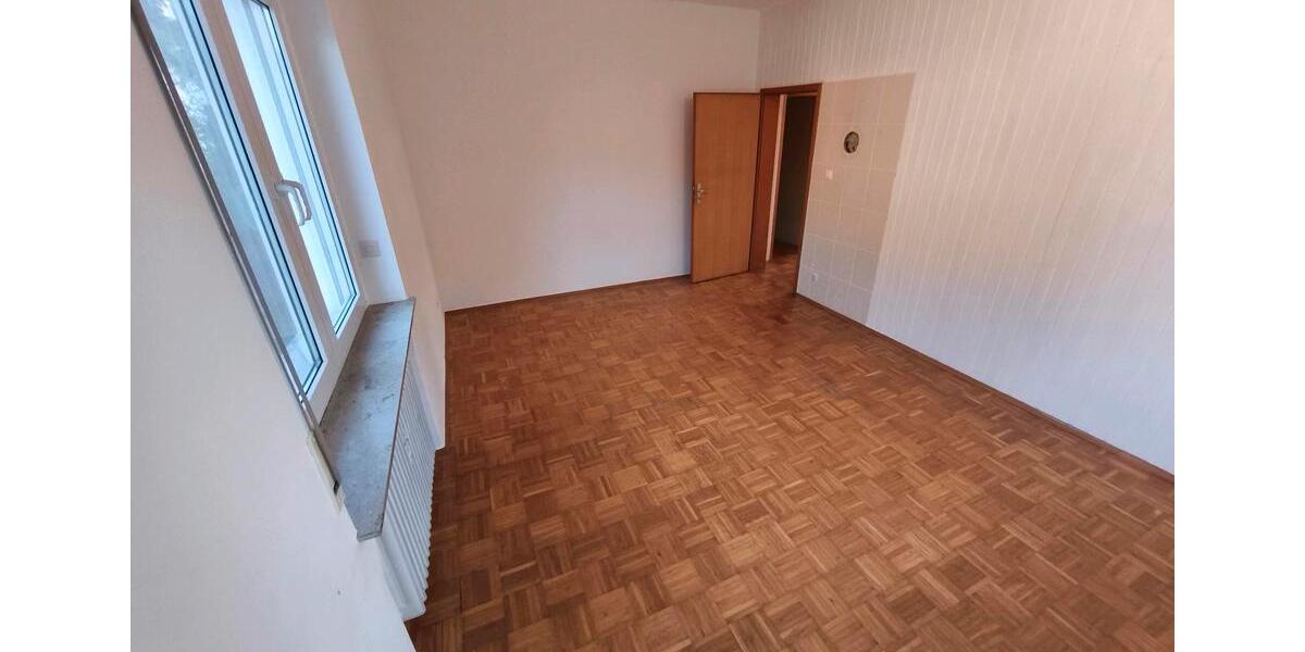 Erdgeschoßwohnung Leun - 2 Zimmer, 68 m&sup2;, 600&euro; | Angebot:26330044