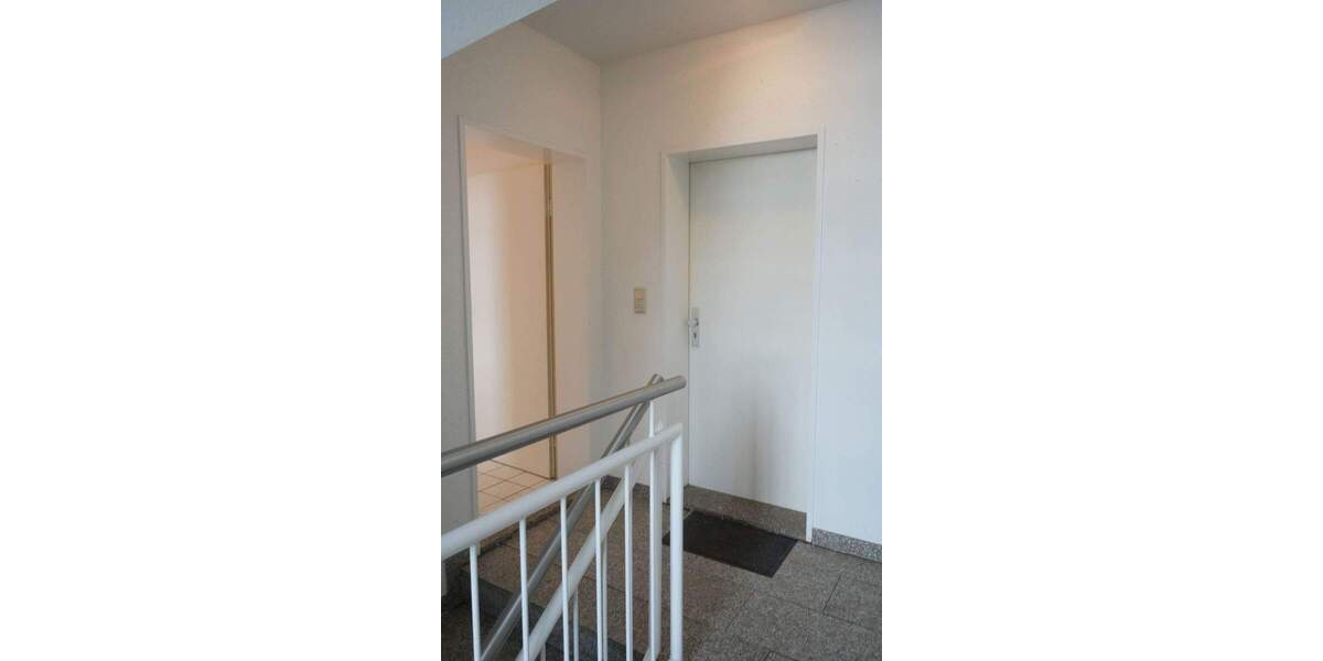 Etagenwohnung Bremen Oberneuland - 2 Zimmer, 65 m&sup2;, 700&euro; | Angebot:25702200