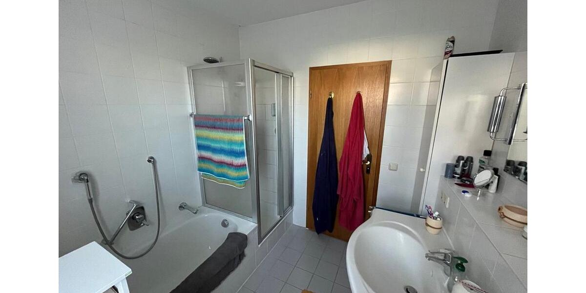 Helle, gemütliche 2 Zimmerwohnung mit Terrasse in ruhiger Lage mit Garten 2 zimmer