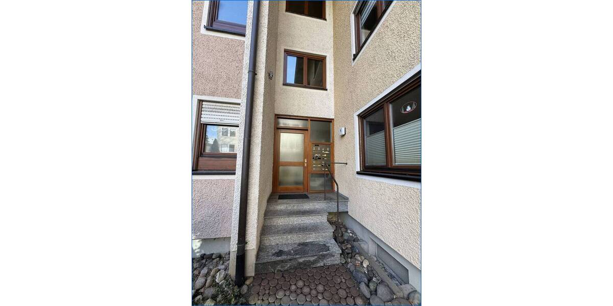 Etagenwohnung Radolfzell am Bodensee Radolfzell - 3 Zimmer, 87 m&sup2;, 990&euro; | Angebot:26066565