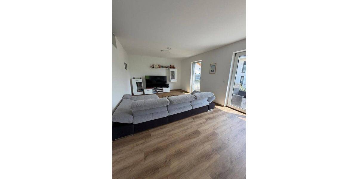 Etagenwohnung Heldenstein Goldau - 3 Zimmer, 101 m&sup2;, 1.280&euro; | Angebot:26929400