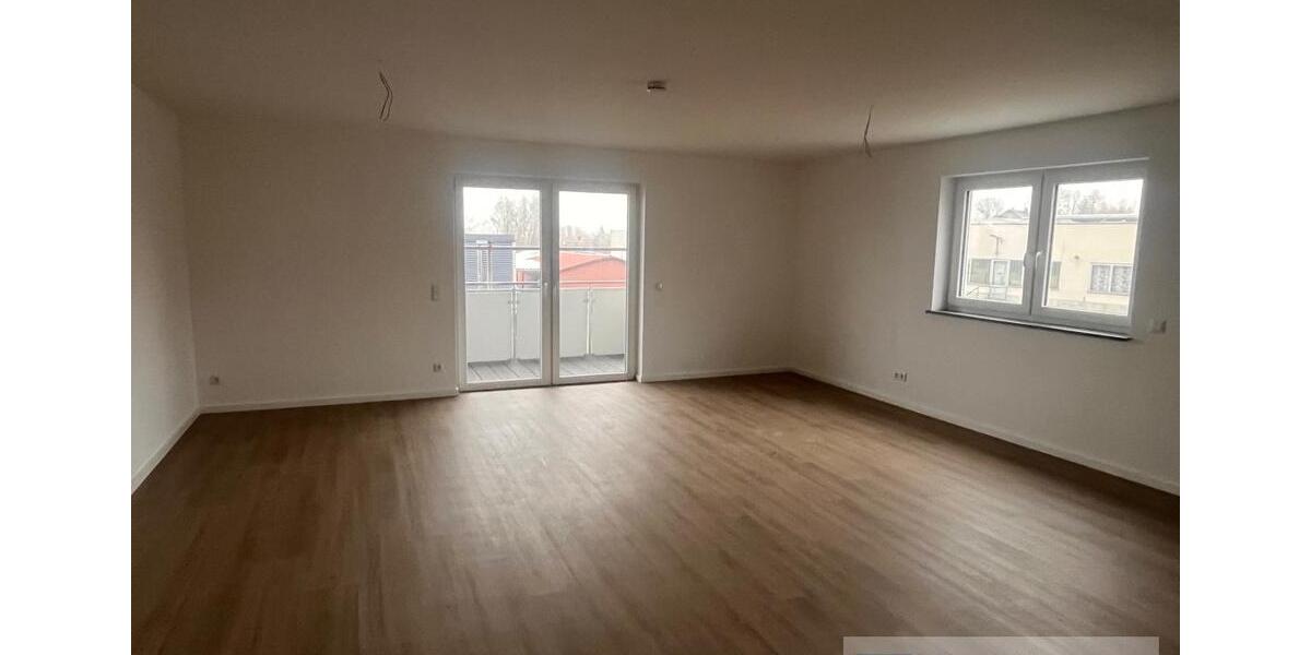 Etagenwohnung Neusorg - 3 Zimmer, 114 m&sup2;, 1.085&euro; | Angebot:21198005