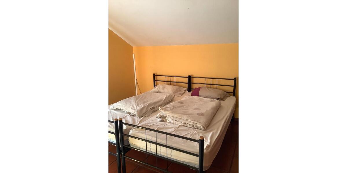 Etagenwohnung Trier Kürenz - 5 Zimmer, 100 m&sup2;, 1.200&euro; | Angebot:24442336