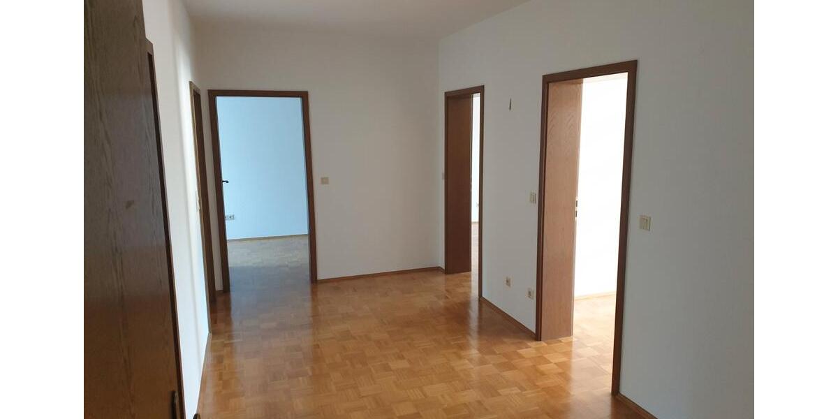 Dachgeschoßwohnung Osnabrück Dodesheide - 3 Zimmer, 95 m&sup2;, 700&euro; | Angebot:26578142