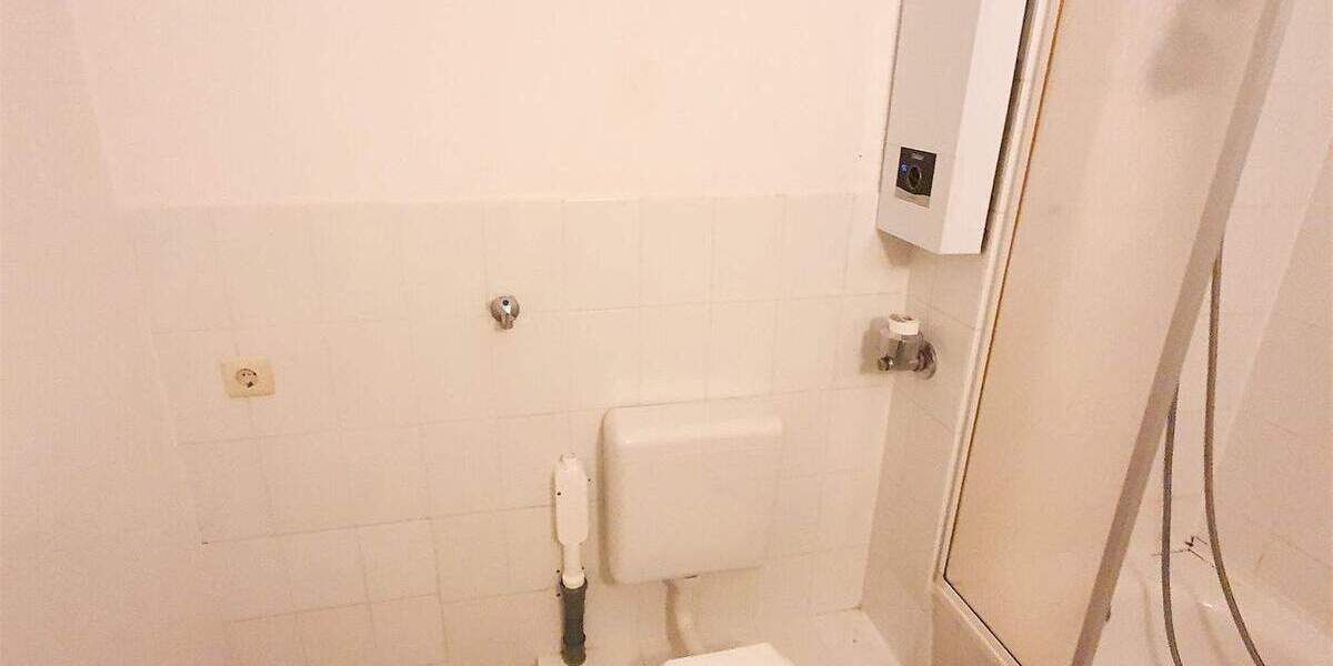 Etagenwohnung Nienburg - 3 Zimmer, 66 m&sup2;, 562&euro; | Angebot:25094200