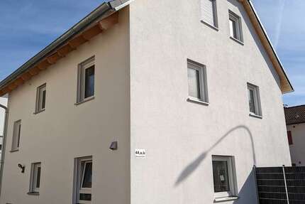 Haus Ingolstadt Ringsee - 7 Zimmer, 142 m&sup2;, 2.200&euro; | Angebot:27032820