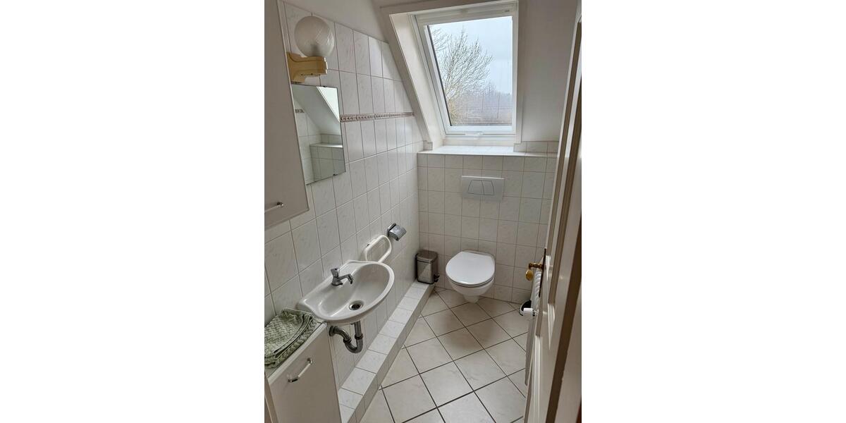 Dachgeschoßwohnung Oldenburg in Holstein - 3 Zimmer, 94 m&sup2;, 1.300&euro; | Angebot:24712067