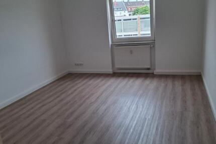 Wohnung Ludwigshafen am Rhein Parkinsel - 2 Zimmer, 62 m&sup2;, 620&euro; | Angebot:26544365