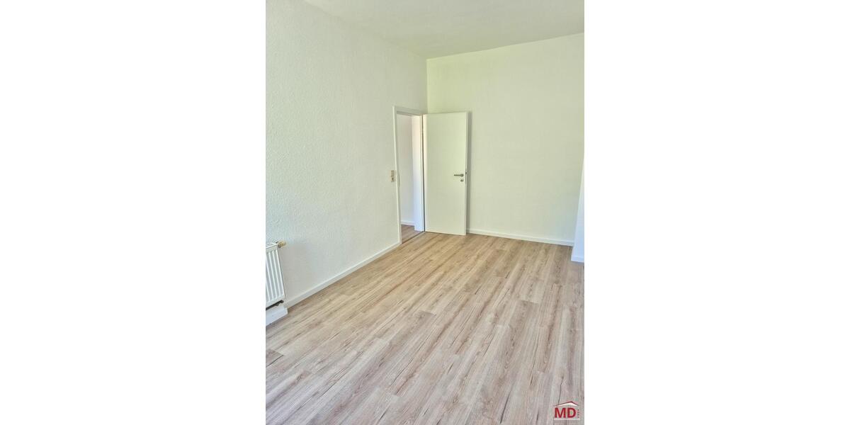 Dachgeschoßwohnung Stollberg (Erzgebirge) - 3 Zimmer, 83 m&sup2;, 500&euro; | Angebot:26635766