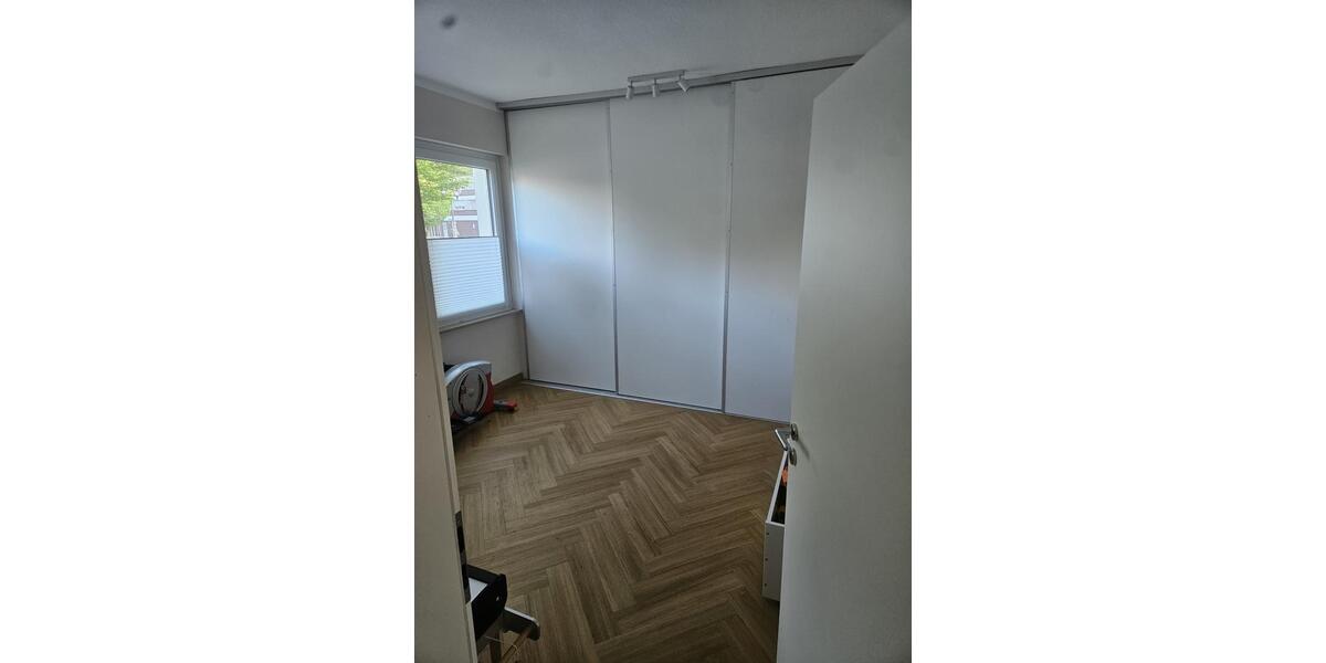 Erdgeschoßwohnung Münster Berg Fidel - 5 Zimmer, 140 m&sup2;, 2.100&euro; | Angebot:26310459