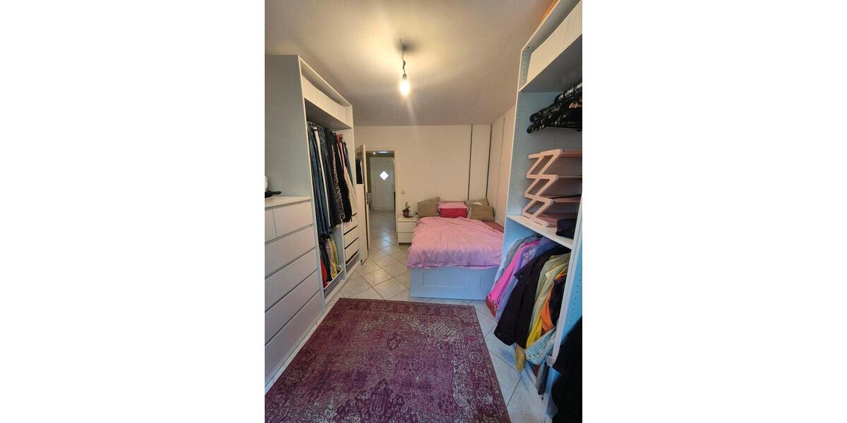 Etagenwohnung Trier Kürenz - 2.5 Zimmer, 84 m&sup2;, 1.025&euro; | Angebot:26649227