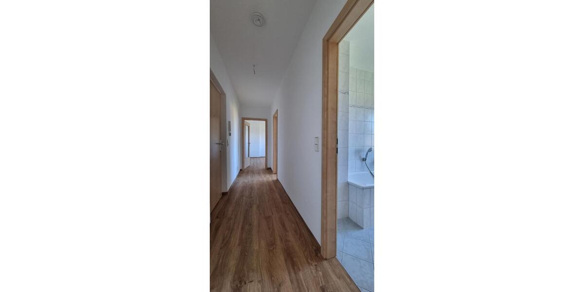 Etagenwohnung Schleiz - 2 Zimmer, 51 m&sup2;, 380&euro; | Angebot:26262224