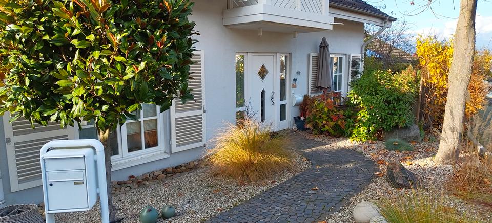 2-Zimmerwohnung, eigen Zugang, kleine Terrasse in Gau-Algesheim 2 zimmer