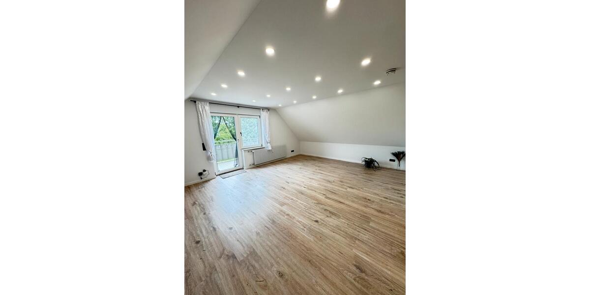 Dachgeschoßwohnung Wittlich - 3 Zimmer, 85 m&sup2;, 950&euro; | Angebot:26125972