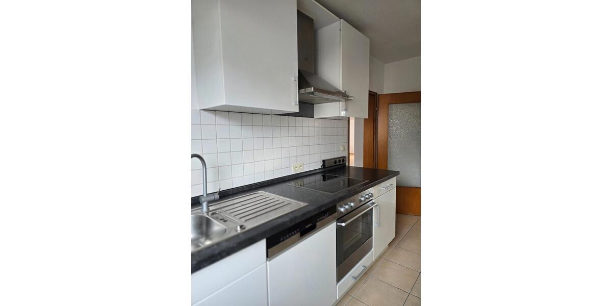 Etagenwohnung Goldbach - 3 Zimmer, 93 m&sup2;, 1.020&euro; | Angebot:26456259