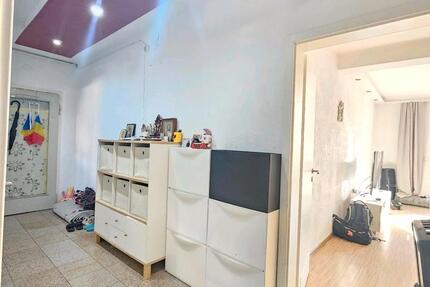 Sehr große 2 Zimmer Wohnung in Ludwigshafen Hemshof zu vermieten