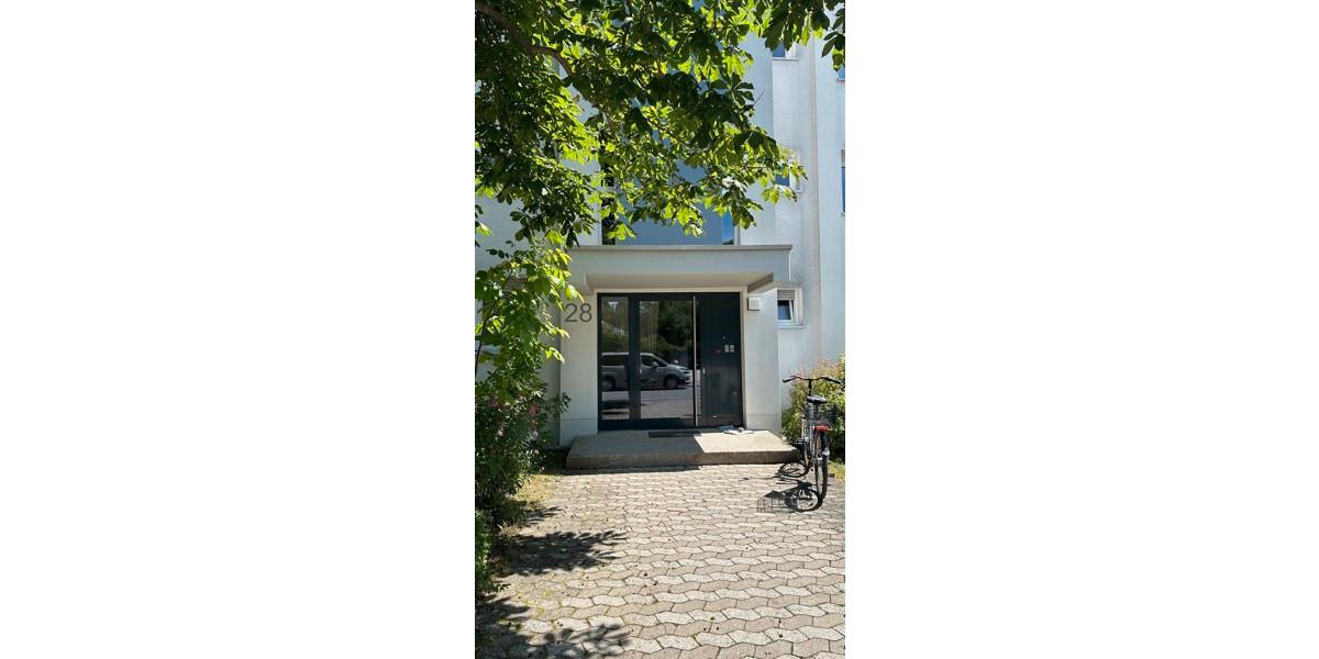 Etagenwohnung Gauting - 2 Zimmer, 70 m&sup2;, 1.142&euro; | Angebot:25977078