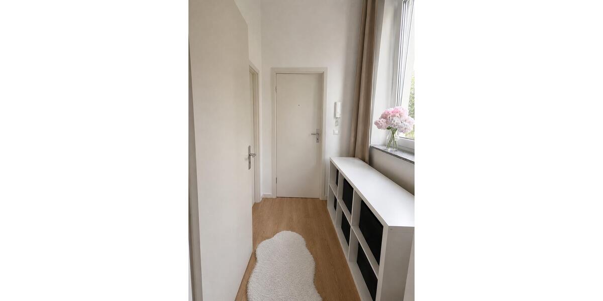 Etagenwohnung Köln Innenstadt - 1 Zimmer, 20 m&sup2;, 120&euro; | Angebot:26701735