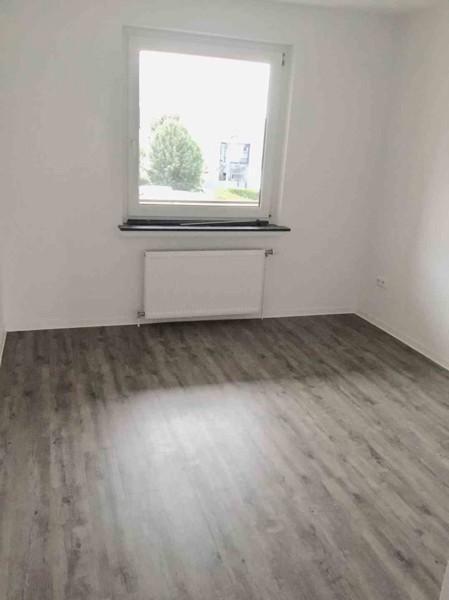 Schick 3-Zimmer-Wohnung mit Tageslichtbad und XXL-Balkon zimmer