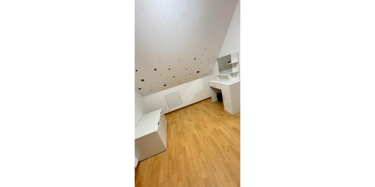 Etagenwohnung Georgsmarienhütte - 5 Zimmer, 100 m&sup2;, 530&euro; | Angebot:24558446