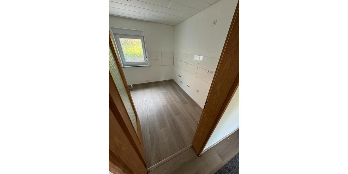 Erdgeschoßwohnung Grasellenbach - 4 Zimmer, 92 m&sup2;, 1.190&euro; | Angebot:26312772