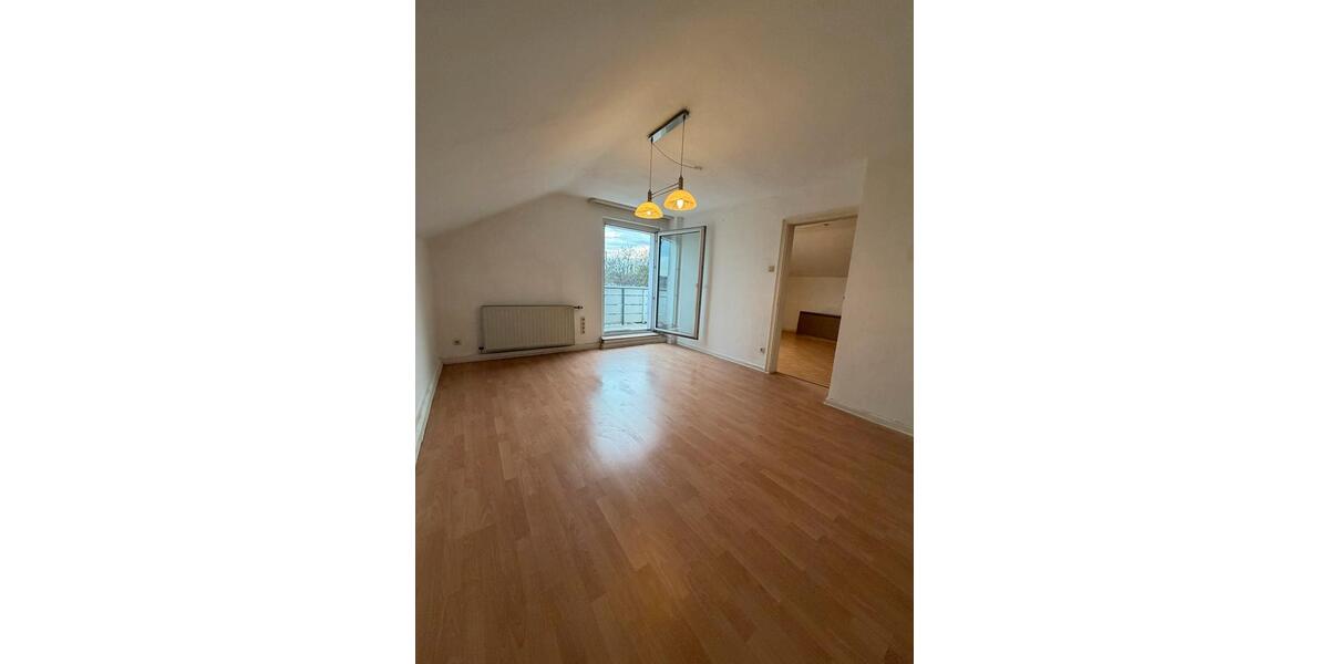 Dachgeschoßwohnung Duisburg Walsum - 1 Zimmer, 58 m&sup2;, 630&euro; | Angebot:26091586