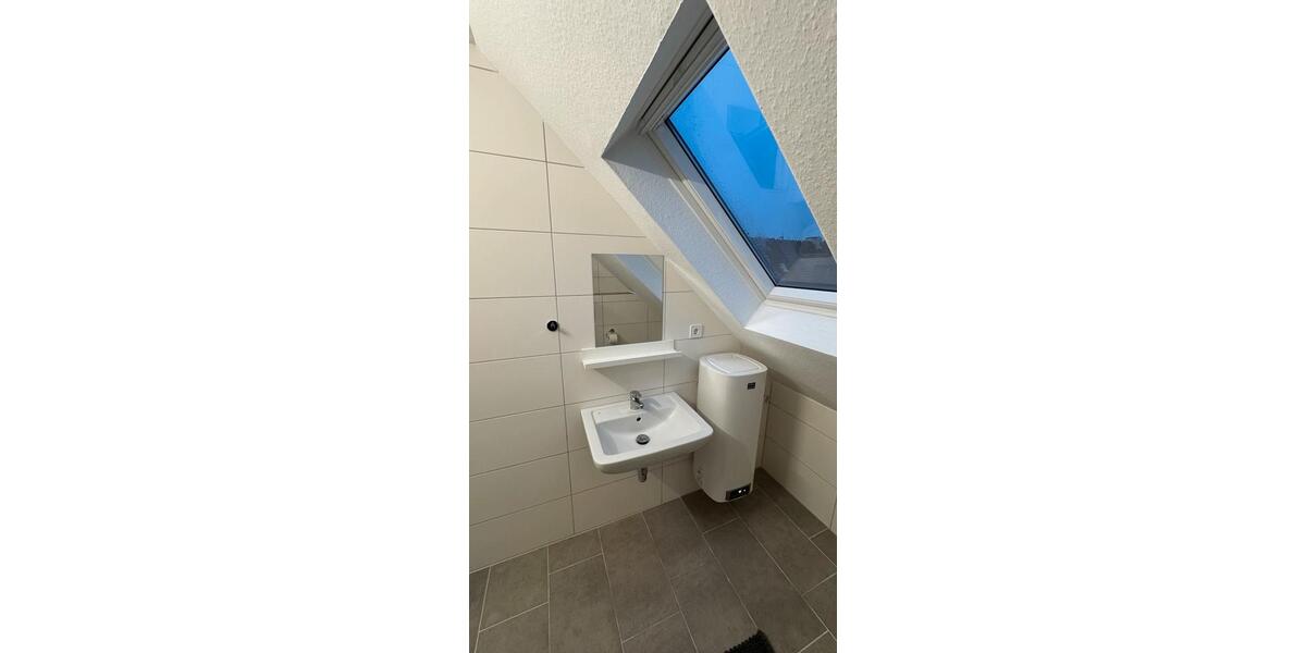 Dachgeschoßwohnung Bremen Burglesum - 1 Zimmer, 30 m&sup2;, 690&euro; | Angebot:24878718