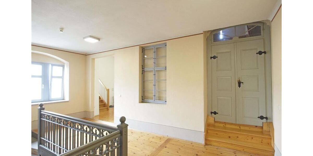 Maisonettenwohnung Hainichen - 3 Zimmer, 99 m&sup2;, 594&euro; | Angebot:25974073