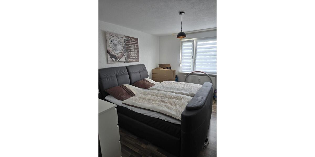 Etagenwohnung Kirchheim am Neckar - 3 Zimmer, 90 m&sup2;, 1.060&euro; | Angebot:26698179