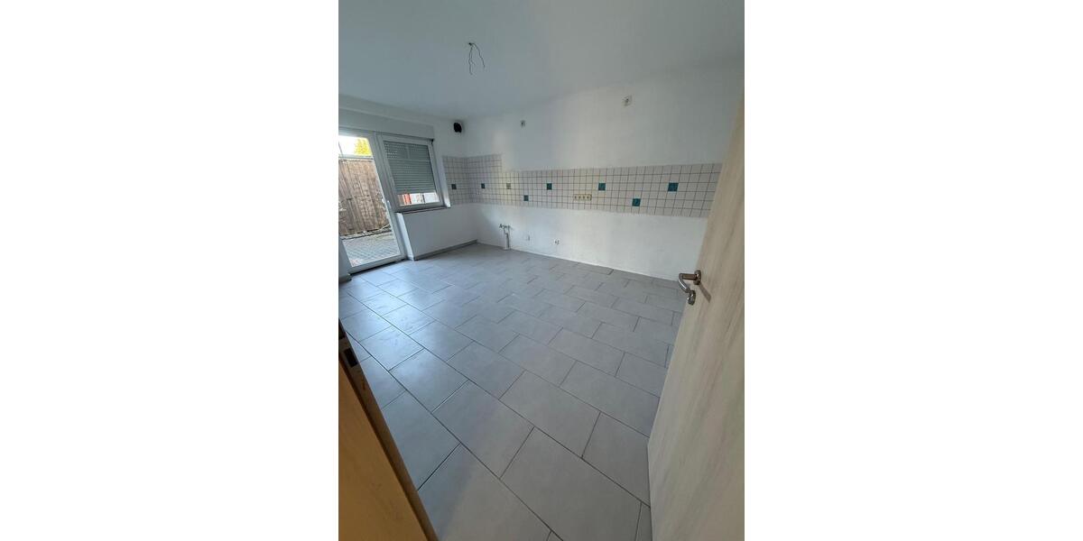 Erdgeschoßwohnung Soltau - 3 Zimmer, 82 m&sup2;, 870&euro; | Angebot:26698540