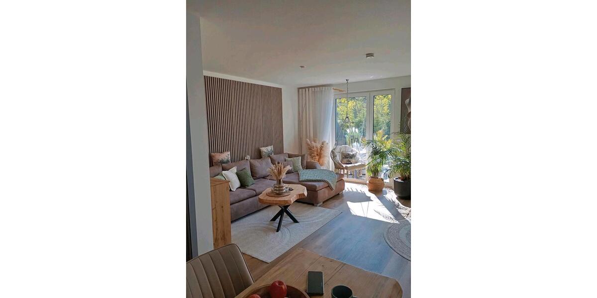 Etagenwohnung Storkow (Mark) - 4 Zimmer, 115 m&sup2;, 1.600&euro; | Angebot:26610526