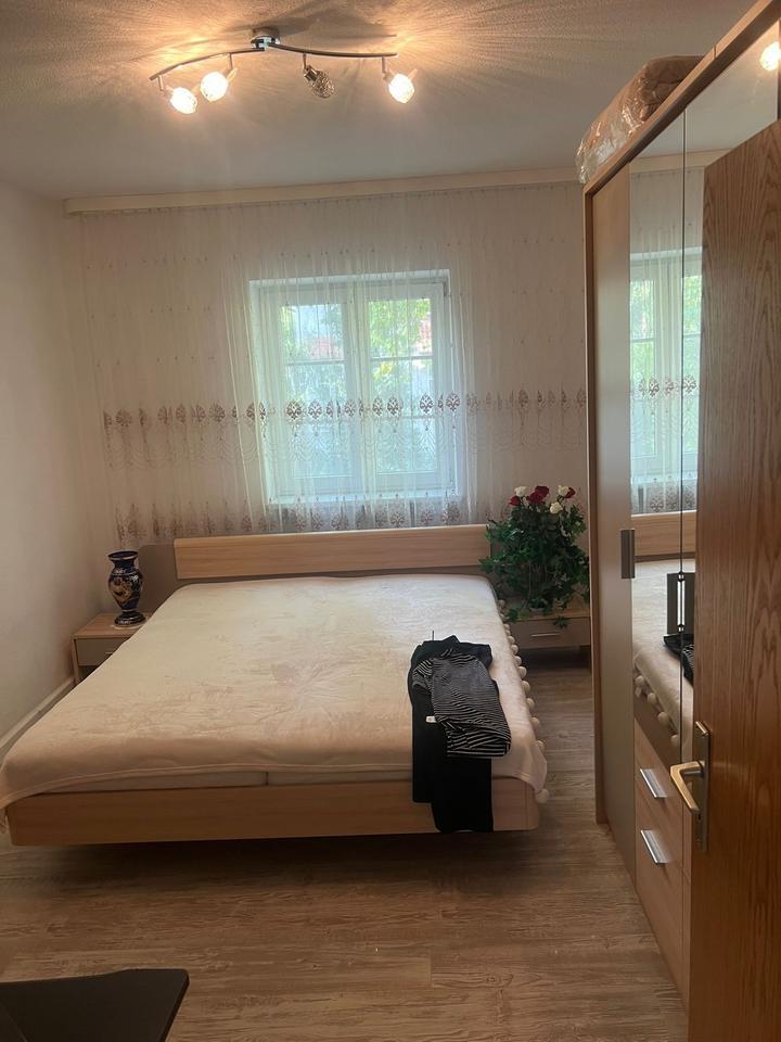3 Zimmer Wohnung im 1.OG in Zeitz mit Einbauküche 73 qm