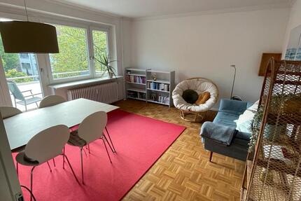 Helle 3-Zimmer-Wohnung - teilmöbliert - 1.11. - 2012.25 zimmer