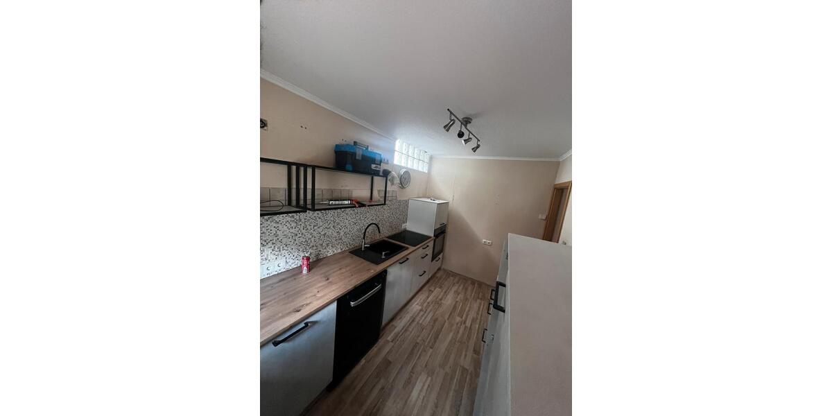 Wohnen auf Zeit Bremen Häfen - 25 Zimmer, 180 m&sup2;, 500&euro; | Angebot:25830816