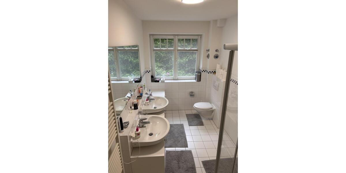Maisonettenwohnung Rellingen - 3.5 Zimmer, 135 m&sup2;, 2.295&euro; | Angebot:26650208