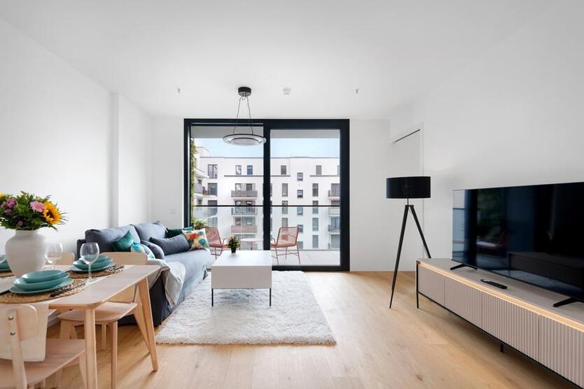 Luxuriös möblierte Wohnung im 5. Obergeschoss des Eden Tower – Erstbezug & stilvolles Wohnen