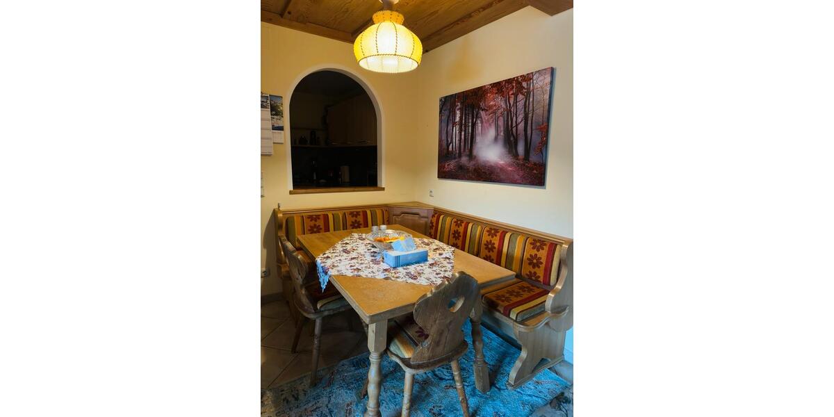 Erdgeschoßwohnung Bischofswiesen - 3 Zimmer, 82 m&sup2;, 1.380&euro; | Angebot:24847299