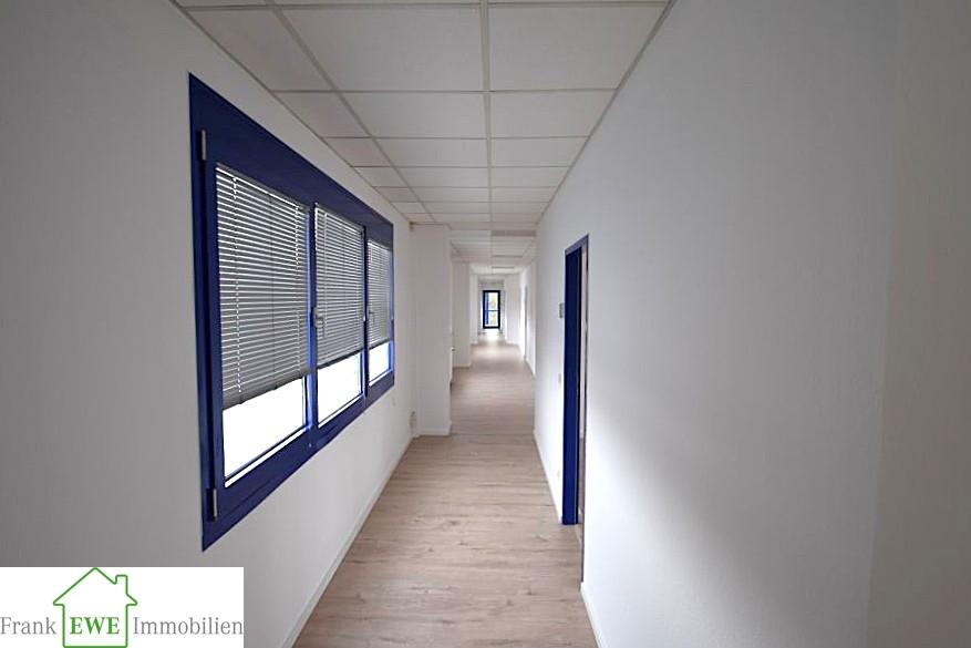 Gewerbeobjekt Düsseldorf Stadtbezirk 9 - 420&euro; | Angebot:24850252