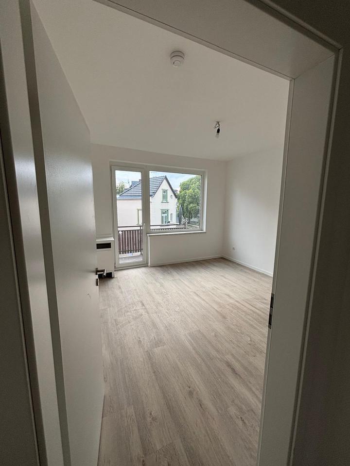 WG-Zimmer in vollständig renovierter 4er WG in der Bonner Altstadt 4.2 zimmer