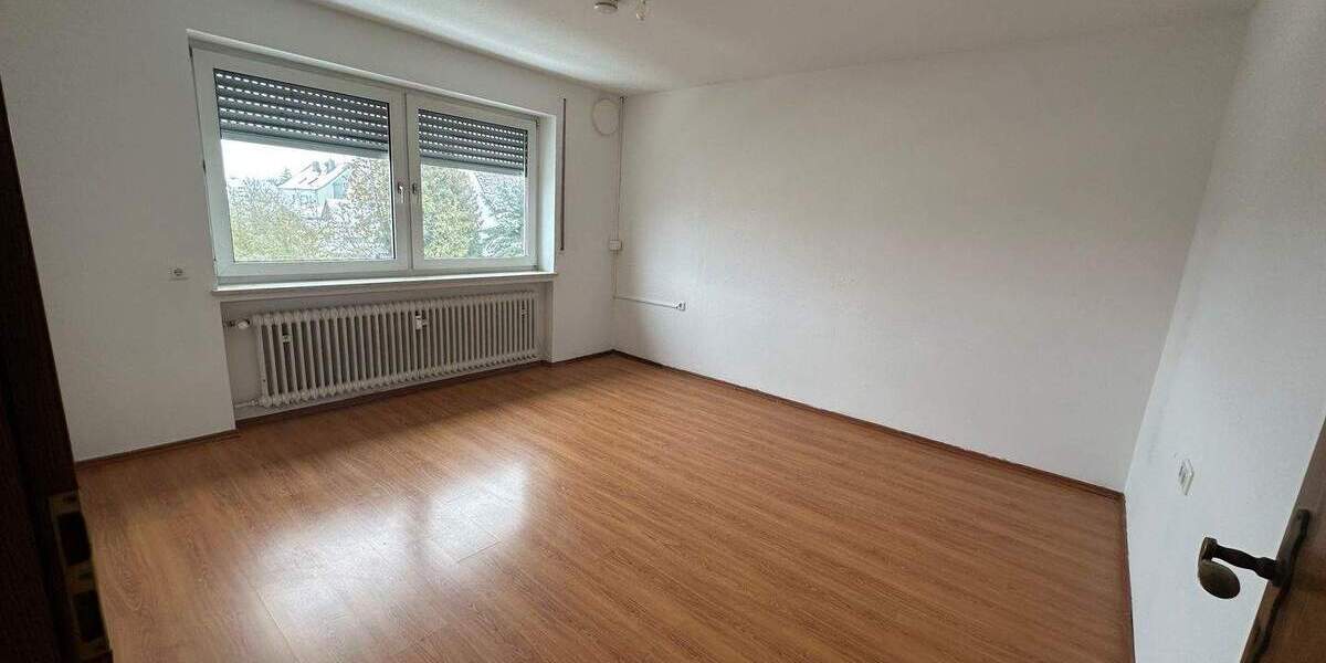Etagenwohnung Asbach-Bäumenheim Bäumenheim - 4 Zimmer, 117 m&sup2;, 1.000&euro; | Angebot:24726840