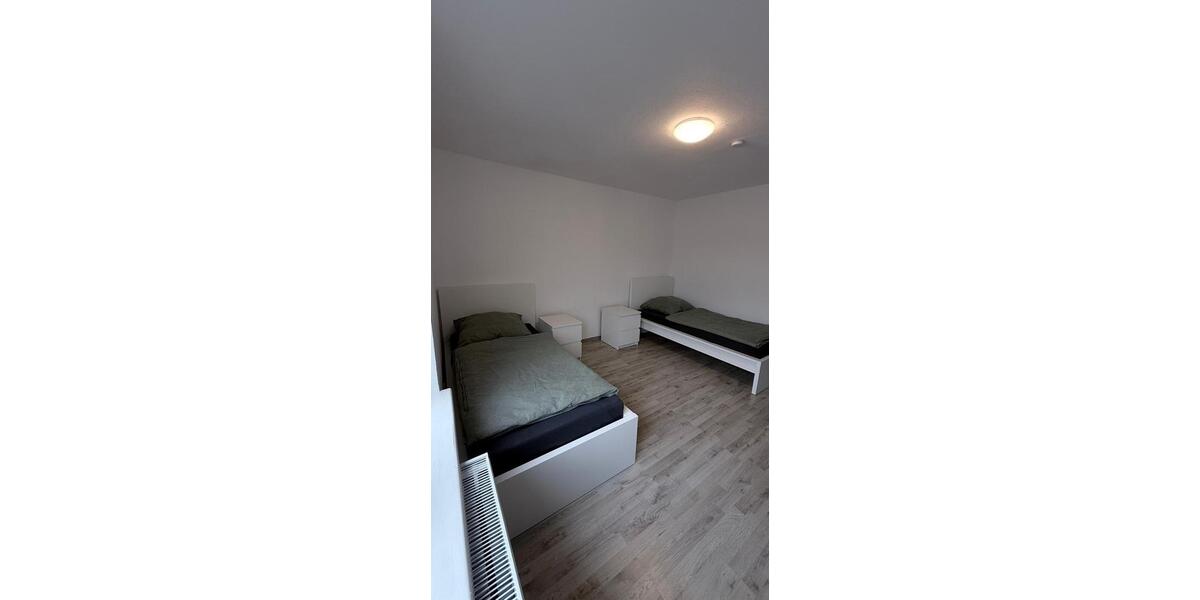 Wohnen auf Zeit Helmbrechts - 3 Zimmer, 100 m&sup2;, 25&euro; | Angebot:23566853