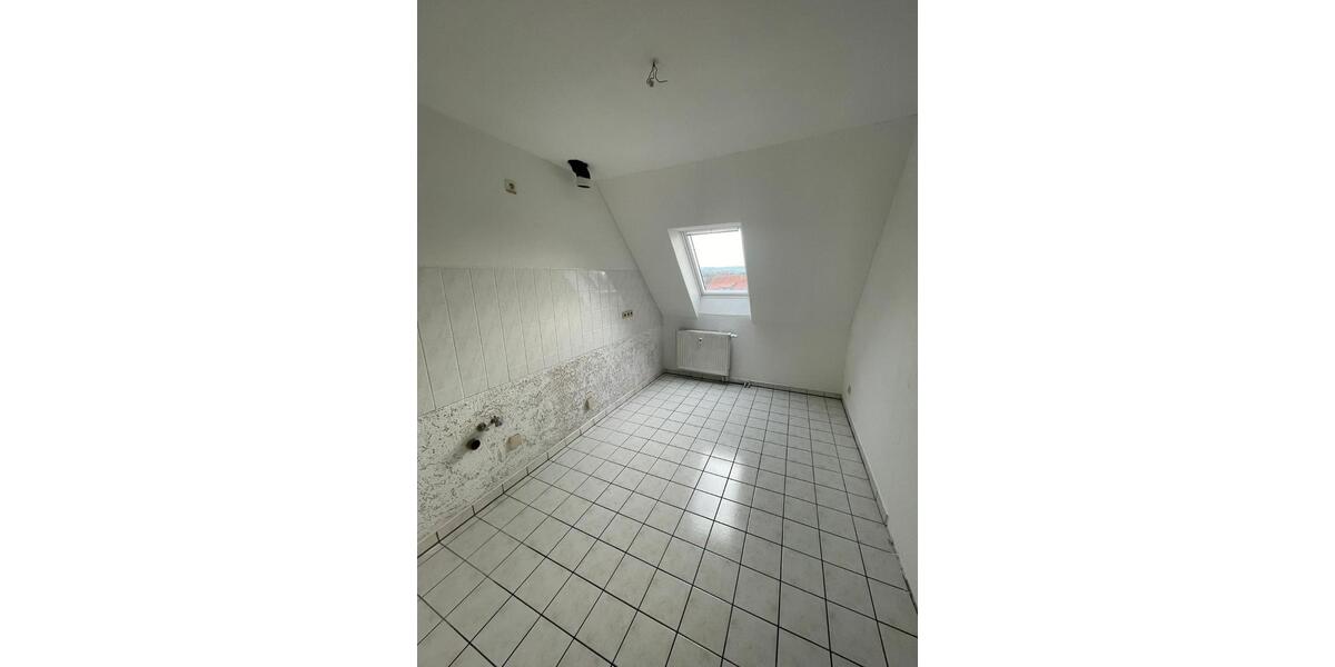 Etagenwohnung Menteroda - 3 Zimmer, 86 m&sup2;, 555&euro; | Angebot:25899239