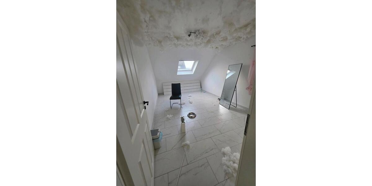 Dachgeschoßwohnung Saarbrücken Bübingen - 3 Zimmer, 90 m&sup2;, 1.000&euro; | Angebot:25907070