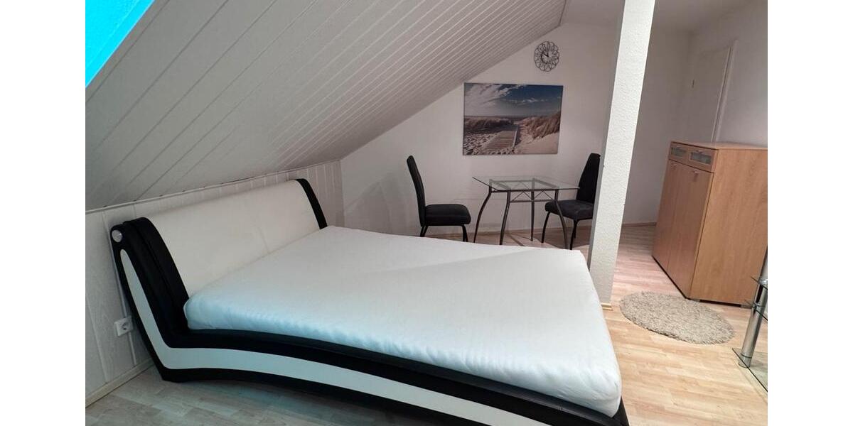 Wohnen auf Zeit Oberhausen Biefang - 1 Zimmer, 15 m&sup2;, 40&euro; | Angebot:26017306