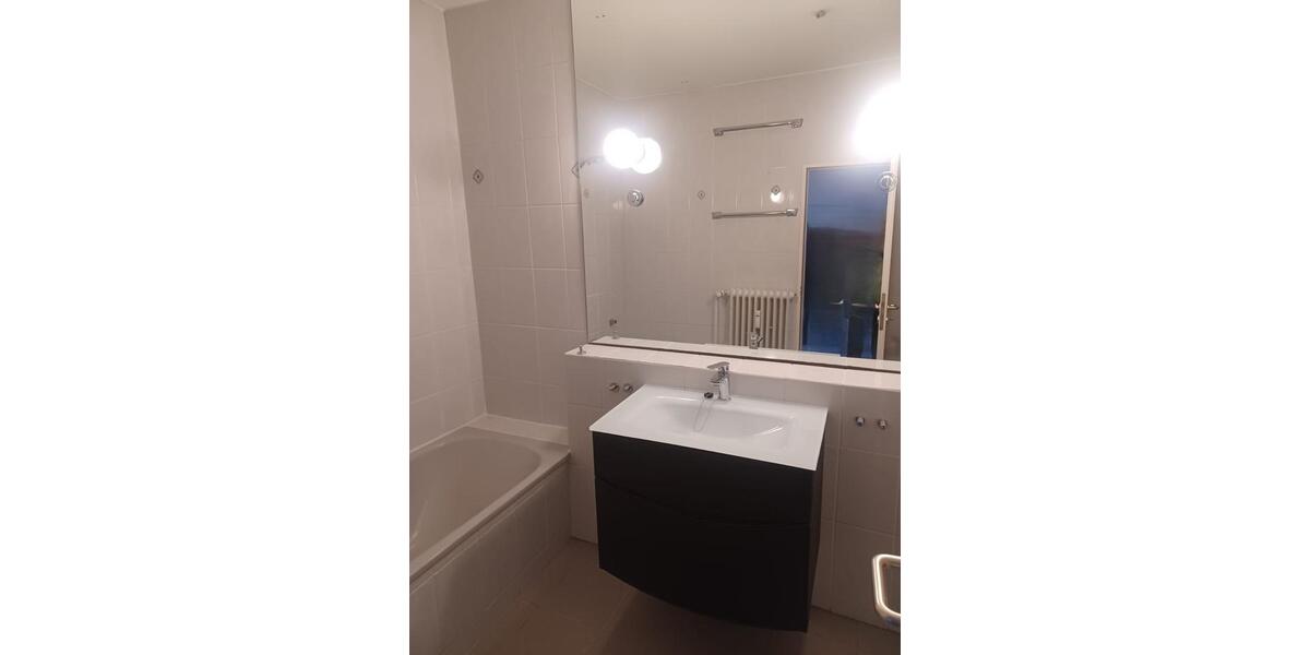 Etagenwohnung Lüchow (Wendland) - 4 Zimmer, 98 m&sup2;, 800&euro; | Angebot:24719181