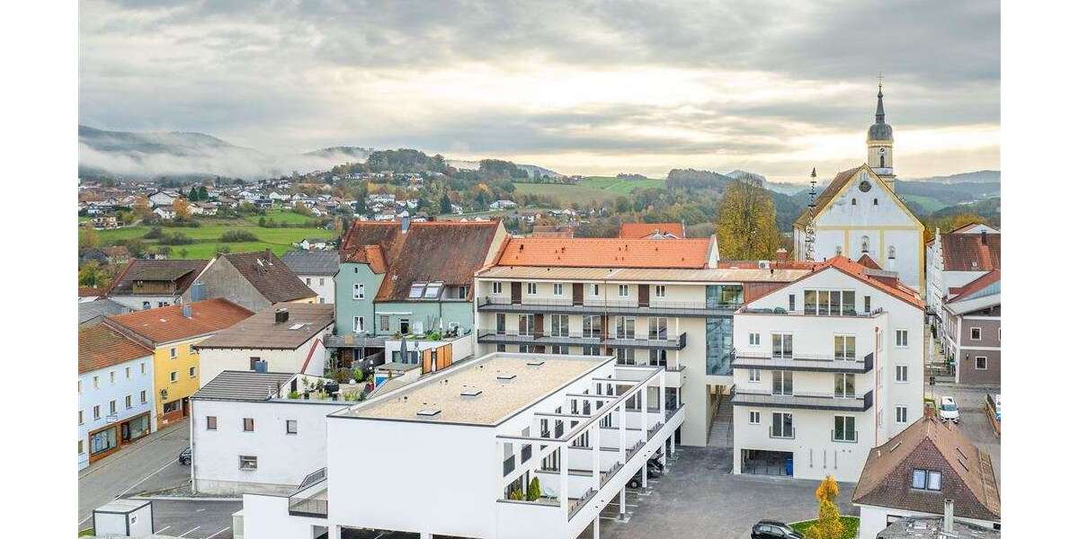 Etagenwohnung Viechtach Blossersberg - 3 Zimmer, 112 m&sup2;, 1.090&euro; | Angebot:18848656