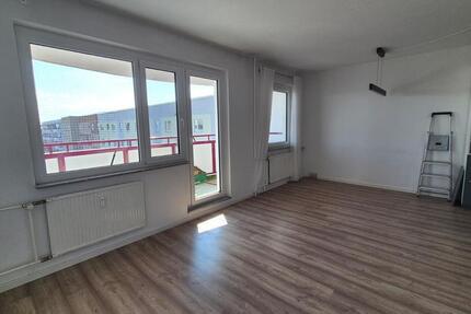 Wohnung Sömmerda - 3 Zimmer, 60 m&sup2;, 550&euro; | Angebot:26056117